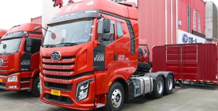 การปลดปล่อยใหม่ J6V 560
